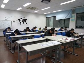 蘇州經(jīng)貿(mào)學院雅思模考 幫你精準預測雅思成績，引航經(jīng)濟貿(mào)易咨詢之路